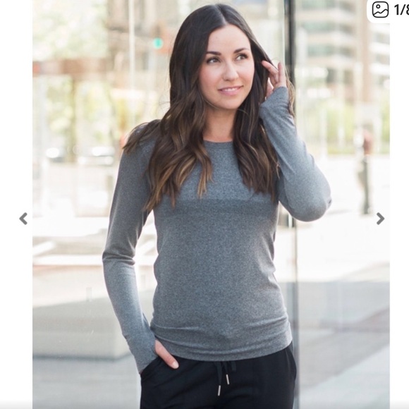 Zyia Active Tops - Zyia gray active long sleeve